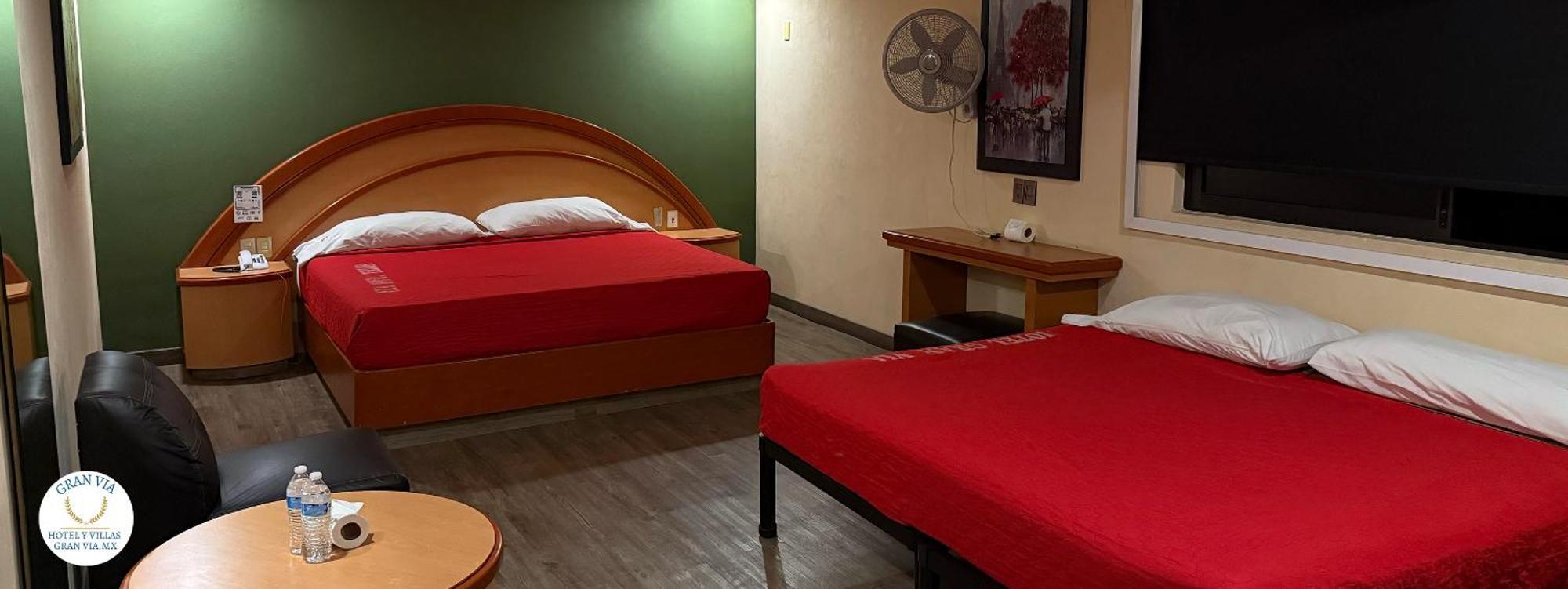 Hotel Y Villas Gran Via 멕시코 시 외부 사진