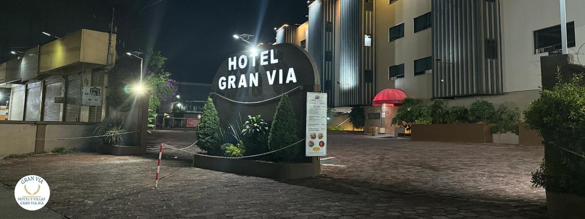 Hotel Y Villas Gran Via 멕시코 시 외부 사진