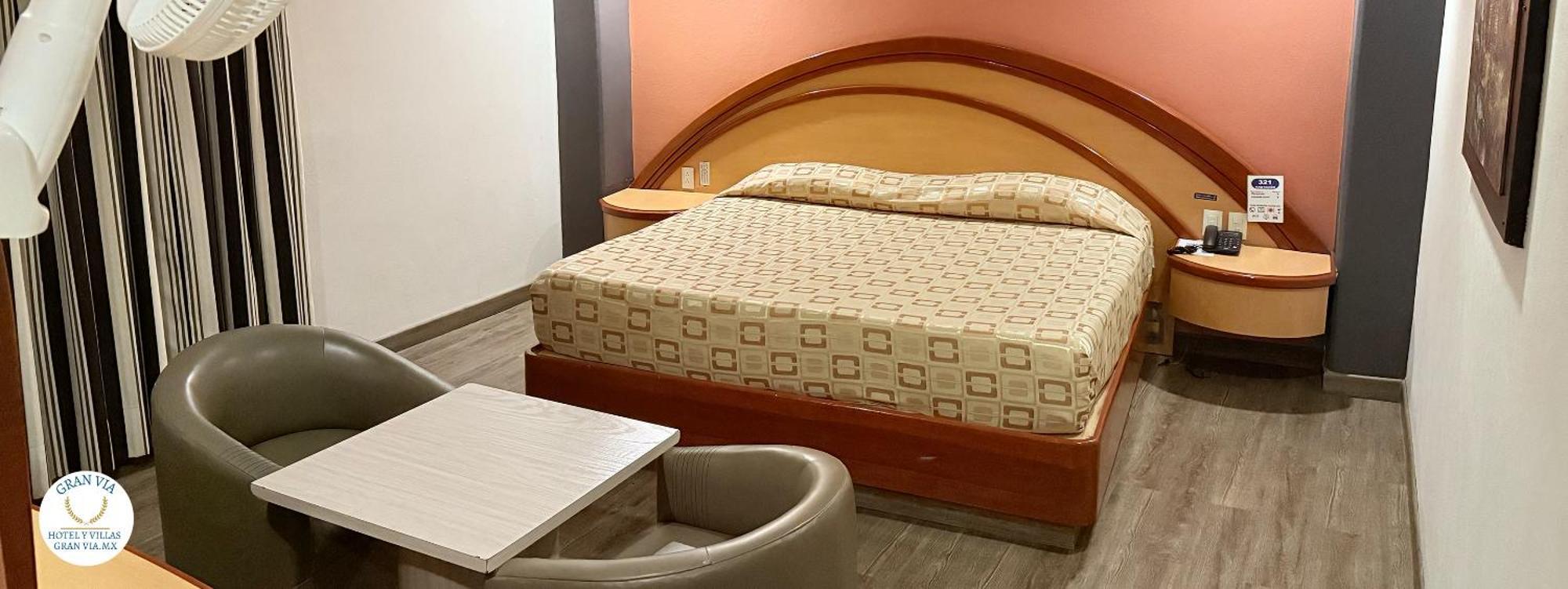 Hotel Y Villas Gran Via 멕시코 시 외부 사진