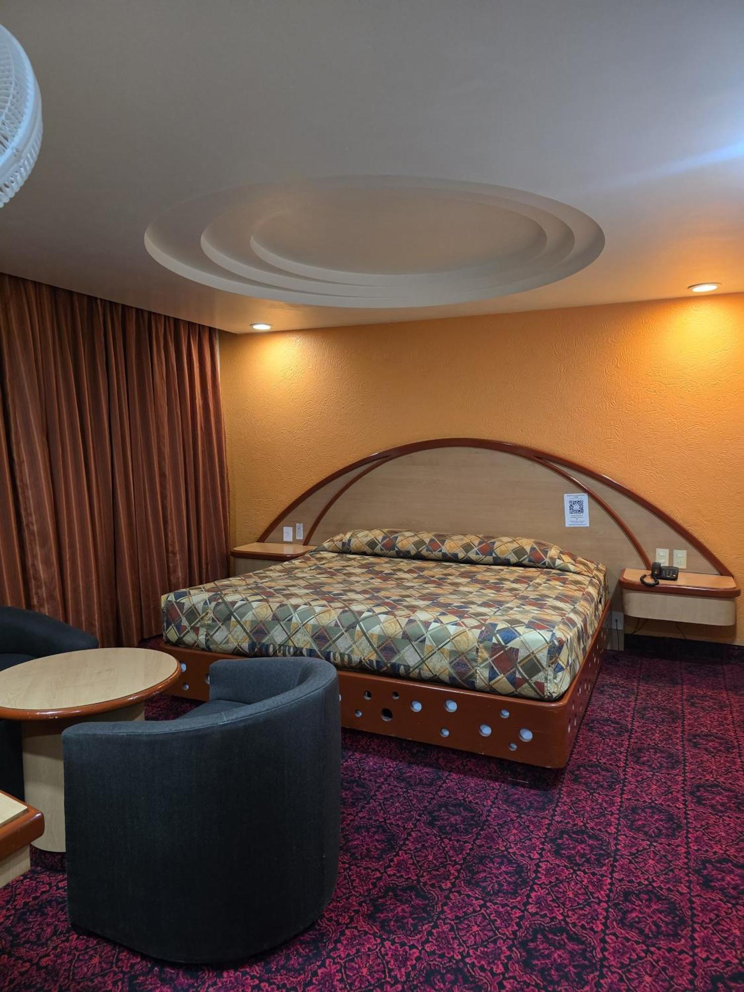 Hotel Y Villas Gran Via 멕시코 시 외부 사진