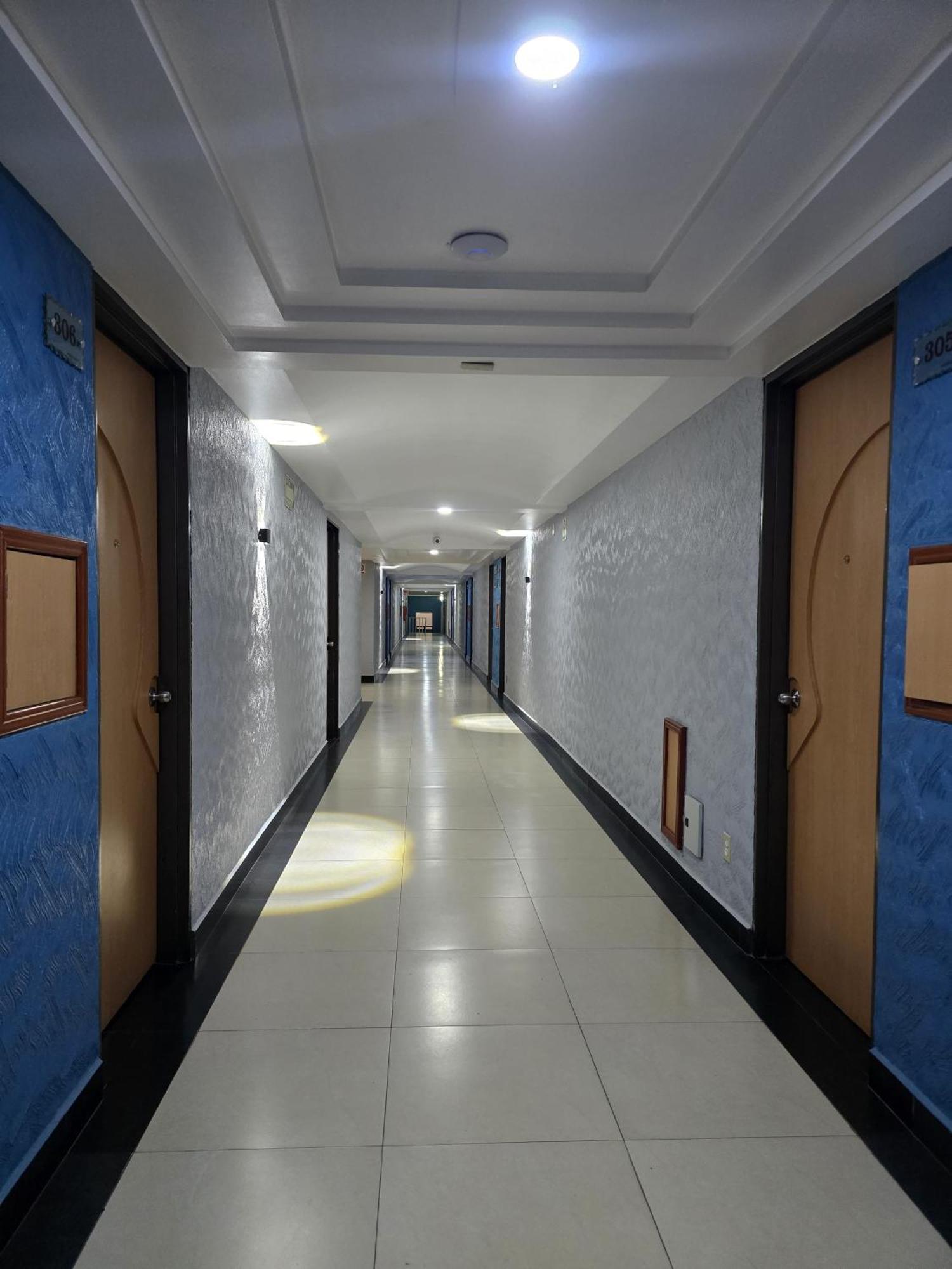 Hotel Y Villas Gran Via 멕시코 시 외부 사진